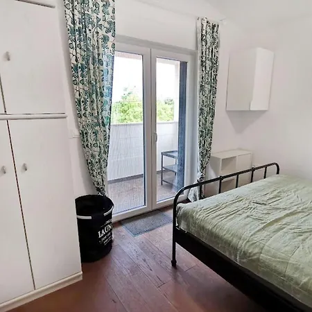 Villa Two-storey House With Pool Umag