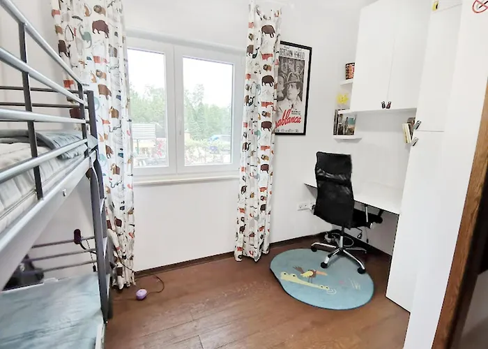 Two-storey House With Pool * Umag