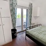 ヴィラ Two-storey House With Pool ウマグ