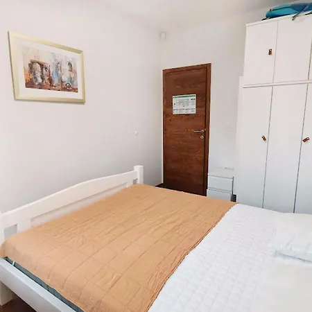 Two-storey House With Pool Umag